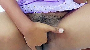 Sri Lankan After Office Pussy Fingering ඔෆිස් ඇරිලා ආපු ගමන් යටසාය පිටින් ඇගිල්ල ගැහුවා