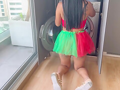 Stepdaughter Gets Fucked While Stuck In The Washing Machine