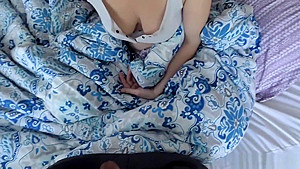 Stepson gets horny with his stepmoms hot pics