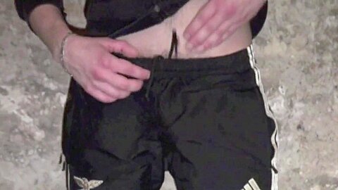 Straight Arab fuck a gay in discreet basement - CrunchBoy