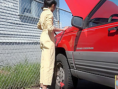 Stuck Fetish Labor Day - Viva Athena Gets Stuck In A Truck