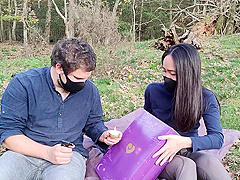 Sunny Day - Lovehoney Advent Calendar Day 8 : We Enjoy The Last Of The Year