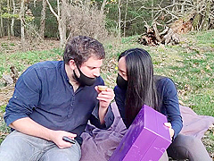 Sunny Day - Lovehoney Advent Calendar Day 8 : We Enjoy The Last Of The Year