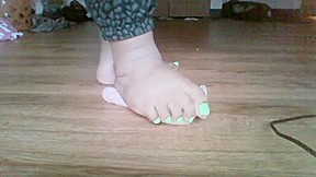 Super Thick BBW Crushing Dildo Wih Sexy Feet