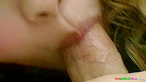 Super cute Thai girl loves sucking dick