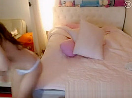 Super sexy and Cute Korean Cam Girl Bj Neat