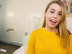 Sweet teen 18+ Jamie Casting