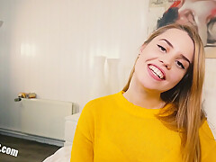 Sweet teen 18+ Jamie Casting