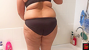 Tamil Actress In Sexy And Curvy Milf Strip Teasing And Taking Bath