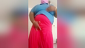 Tamil Housewife In Bedroom Finger Performance Videos