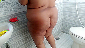 Tamil Sexy Bhabhi Has Sex With Bathroom Tap - Big Tits & Huge Ass