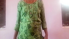 Tamil Wife Undress