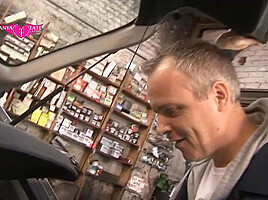 Tanya Tate Facial From Dirty Mechanic Ian Tate 2 - Sex Movies Featuring Tanya Tate