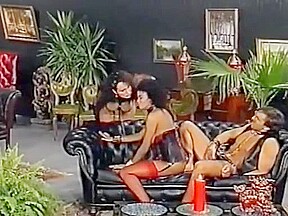 Teresa Orlowski and Jeannie Pepper in 'Lady Domina'
