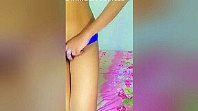 Thai student 18+ In Who Want To Taste My Pussy