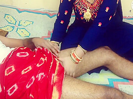Tharki Sasur Ne Jawaan Bahu Ko Nanga Kar Kar Choda