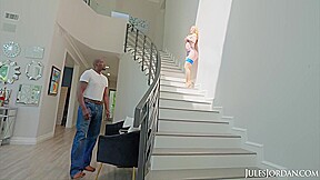 The Big Butt Connoisseur: Lexington Steeles Adventure With Emma Magnolias Bubble Butt