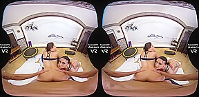 Thirsty featuring Abella Danger and Mandy Muse - NaughtyAmericaVR
