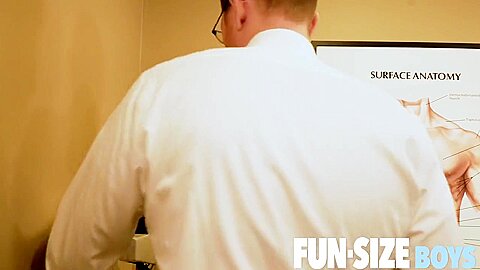 Timid Bottom Ian Takes Older Doctor’s Massive Bare Cock