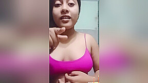 Today Exclusive- Cute Bangla Girl Shows Her Boobs On Vc