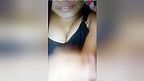 Today Exclusive- Cute Desi Girl Showing Her Boobs In Video Call