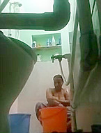 Today Exclusive- Desi Bhabhi Bathing Capture By