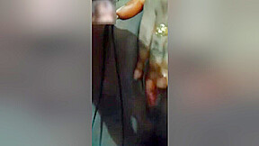 Today Exclusive- Desi Bhabhi Showing Her Boobs On Video Call