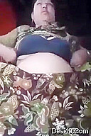 Today Exclusive- Desi Village Bhabhi Shows Her Boobs And Pussy