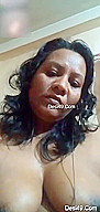 Today Exclusive- Horny Desi Aunty Showing Her Nude Body On Video Call 2