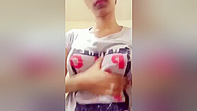 Today Exclusive- Tamil Girl Shows Her Boobs And Ass