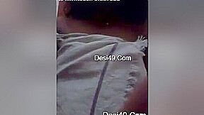 Today Exclusive-super Cute Look Desi Girl Play With Her Boobs
