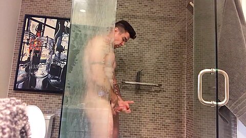 Trenton Ducati Soapy Jerk Off In Shower
