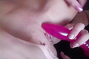 Two Hot Chicks Take Turn Pleasuring Each Other