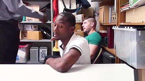 Two perps fighting on camera so LP officer caught them