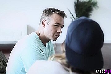 Uma Jolie And Pure Taboo - Chads One-eyed Snake In Stepsis Umas Cunt