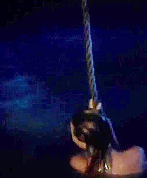 Virginia Madsen, Jennifer Connelly et Debra Cole dans The Hot Spot