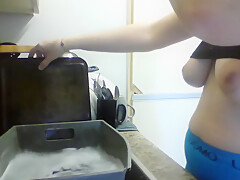 Washing Dishes 6
