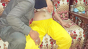 Yellow Dressed Desi Bride Pussy Fucking Hardsex With Indian Desi Big
