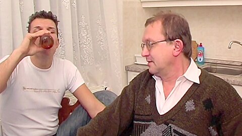 Young Horny Twink Accepts To Be Banged By Flat Mature Step daddy - LatinoFucker