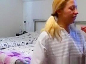 Young amateur girlfriend homemade action with facial cumshot