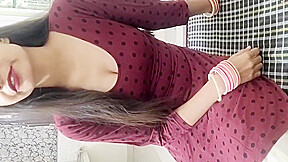 Yourpriya Husband Ke Sath Mazee Leti Hui Saarabhabhi6