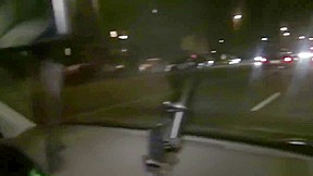 Zwei Notgeile Milfs Ficken Im Taxi Und Werden Gefilmt