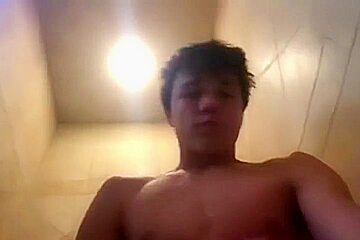 [abx][vip] Hung Boy Russel Wanks In The Shower