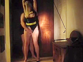 batgirl trapped