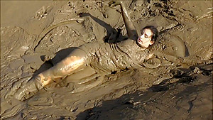 beautiful day for mud pt 2