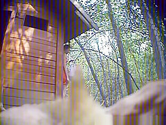 catches two hot chicks pissing