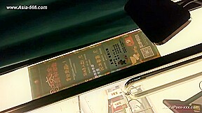 chinese girls go to toilet 25