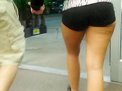 chubby candid ass
