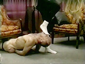 femdom,footslave,worship,facesitting