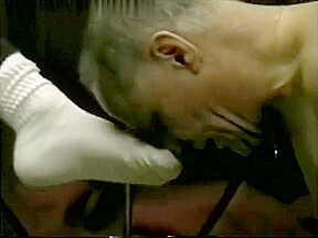 femdom,footslave,worship,facesitting